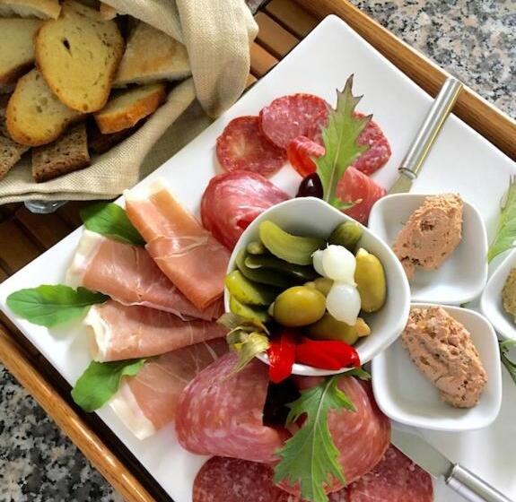 فندق Kingsbrae Arms Inn