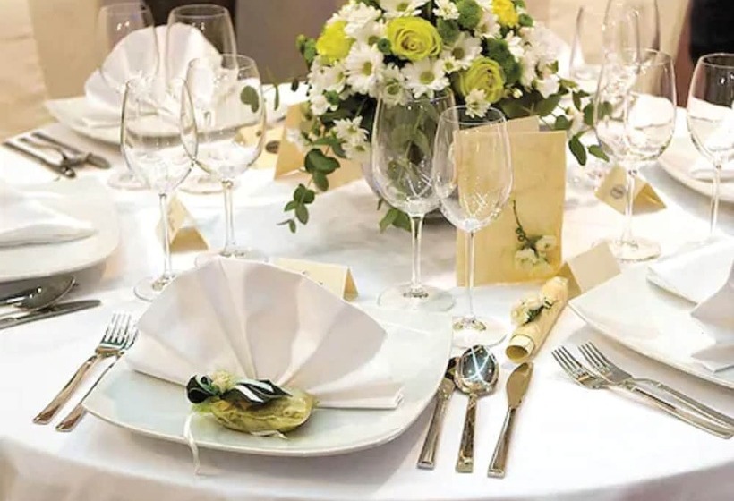 호텔 Lac Carling Golf & Spa