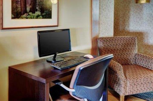 فندق Lakeview Inns & Suites  Brandon