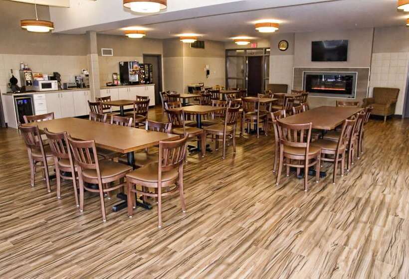 فندق Lakeview Inns & Suites  Brandon