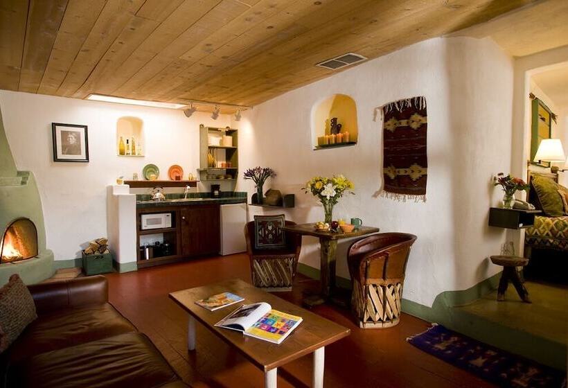 Отель Las Palomas