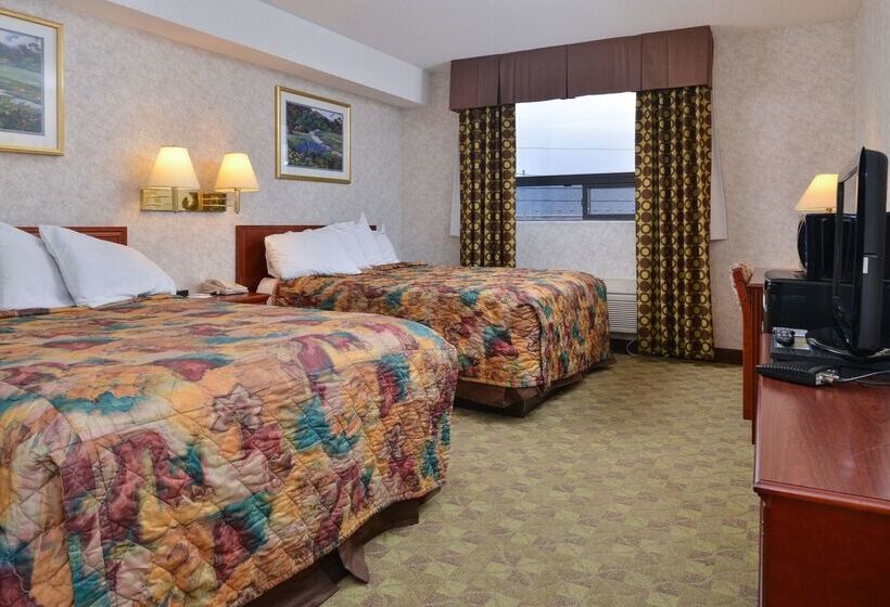 בית מלון כפרי Lexington Inn & Suites Windsor