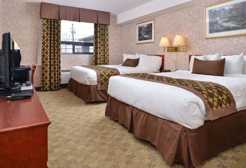 בית מלון כפרי Lexington Inn & Suites Windsor