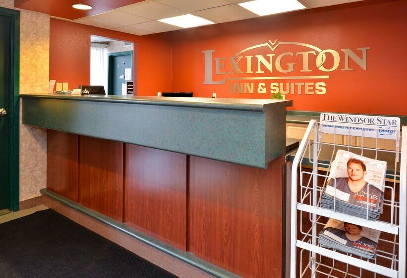 בית מלון כפרי Lexington Inn & Suites Windsor