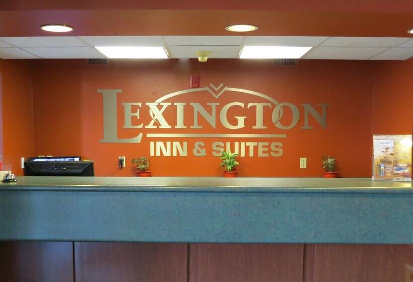 בית מלון כפרי Lexington Inn & Suites Windsor