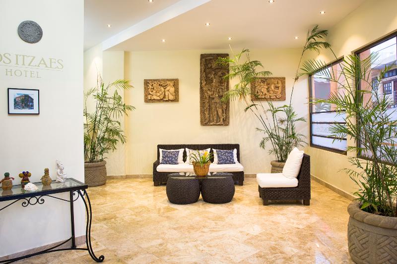 בית מלון כפרי Los Itzaes By 5th Av