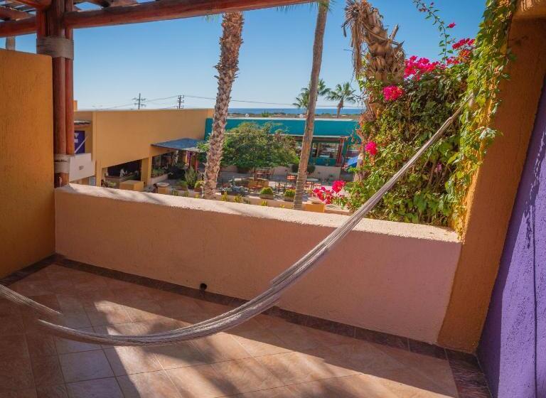 هتل Los Patios