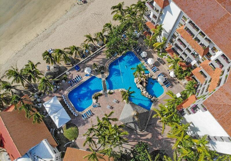 Luna Palace Hotel And Suites