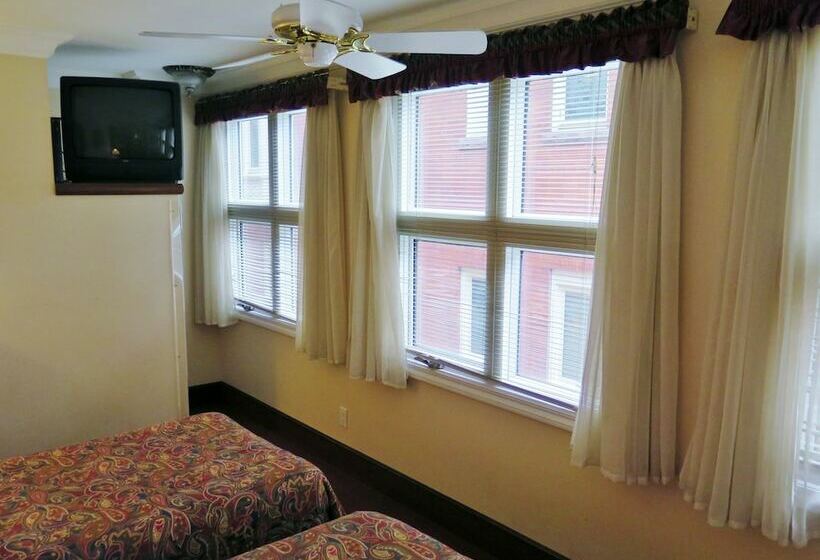 فندق Madison Manor Boutique