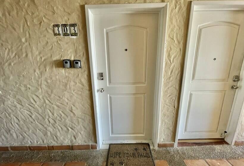 ホテル Marina Del Rey