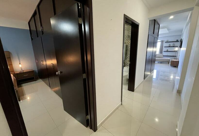 ホテル Marina Del Rey