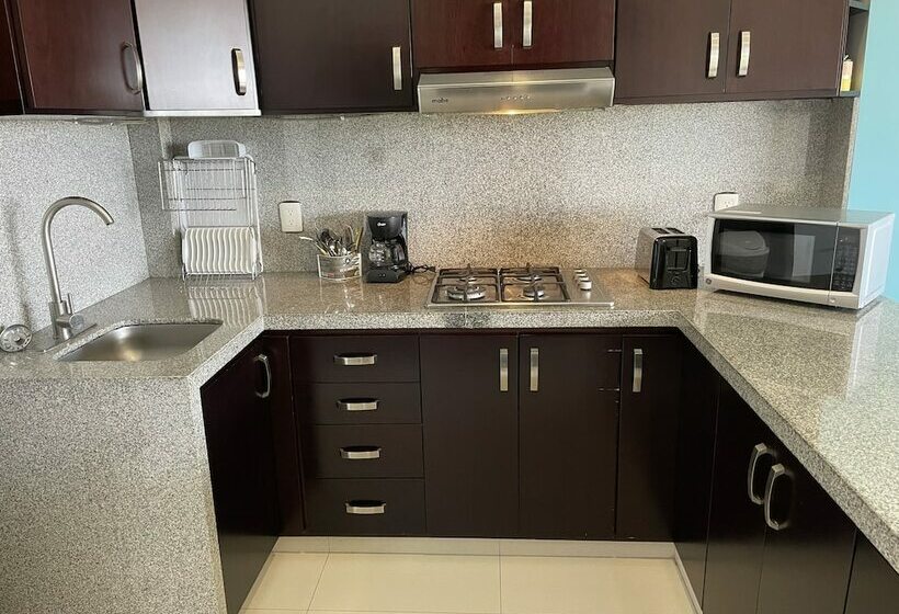 ホテル Marina Del Rey