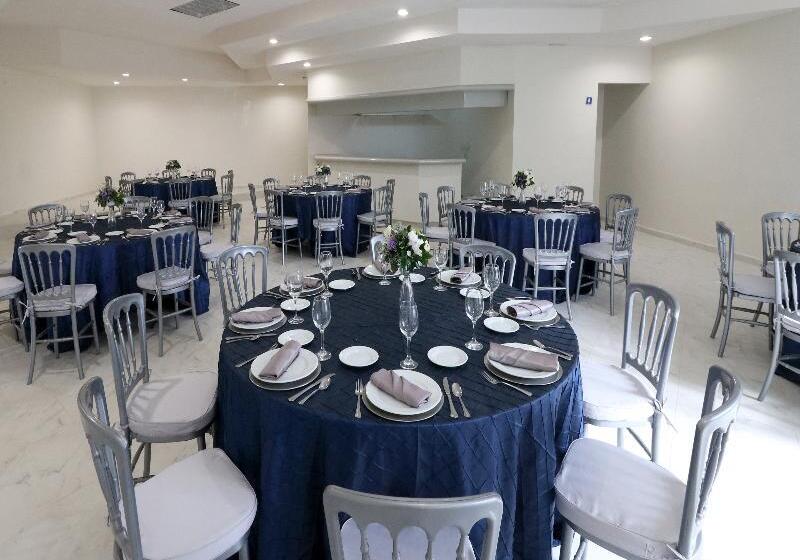 هتل Misión Express Aguascalientes Norte