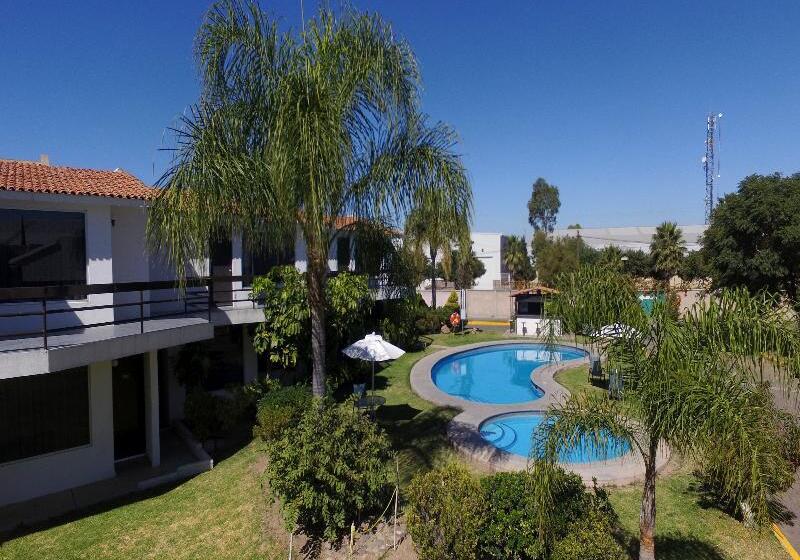 هتل Misión Express Aguascalientes Norte