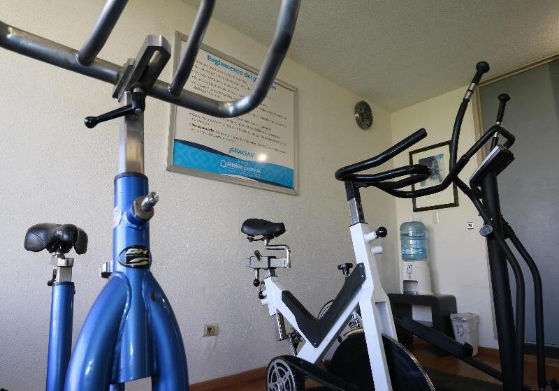 هتل Misión Express Aguascalientes Norte