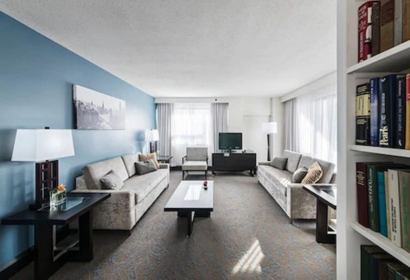 Ottawa Embassy Hotel & Suites