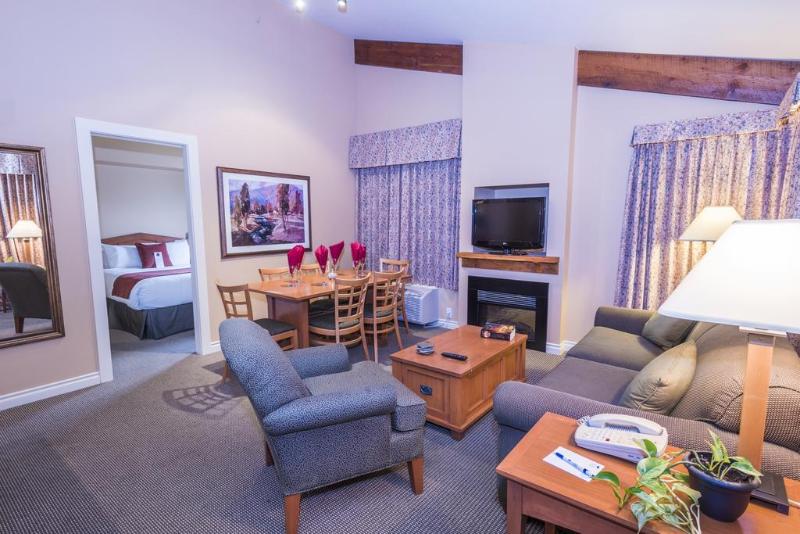 ホテル Pemberton Valley Lodge