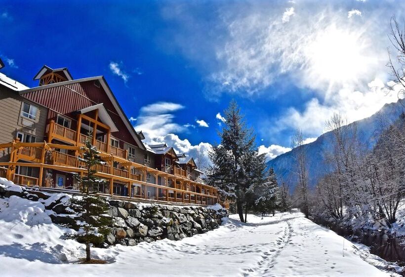 ホテル Pemberton Valley Lodge
