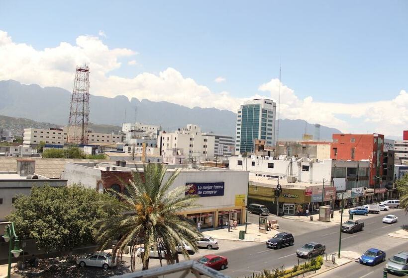 호텔 Plaza Del Arco Express