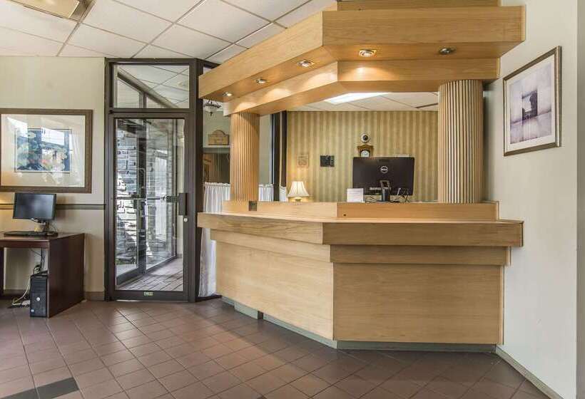 Quality Hotel & Suites