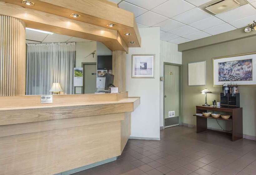 Quality Hotel & Suites