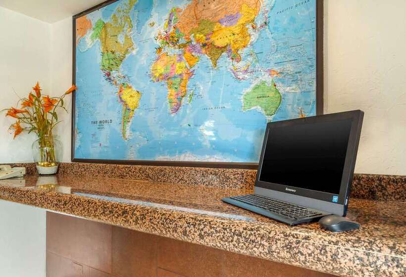 酒店 Quality Inn Monterrey La Fe