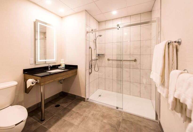 فندق Quality Suites