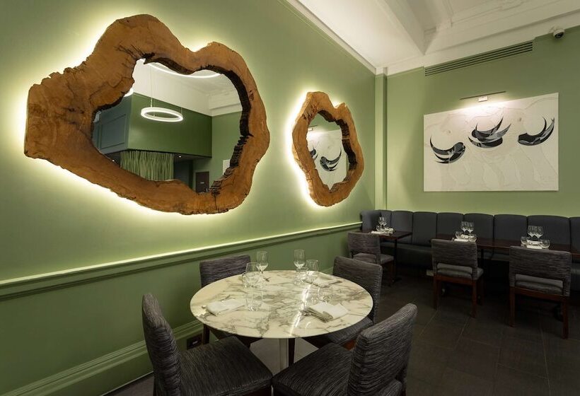 Radisson Blu Hotel, London Euston Square   Formerly Grafton