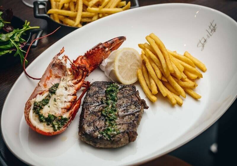 Radisson Blu Hotel, London Euston Square   Formerly Grafton