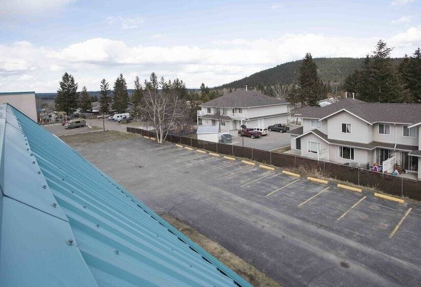 فندق Ramada Limited 100 Mile House