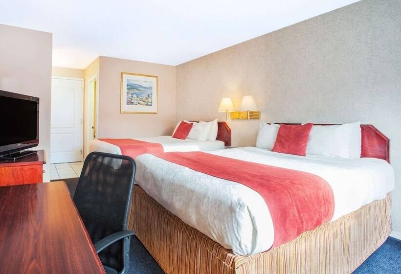 فندق Ramada Limited 100 Mile House