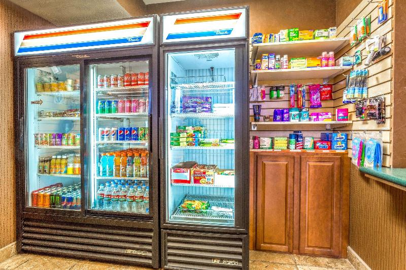 Отель Comfort Inn & Suites Salt Lake City I 80 I 15 Downtown