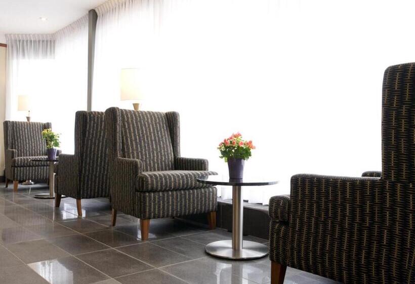 בית מלון כפרי Ramada Plaza By Wyndham Montreal