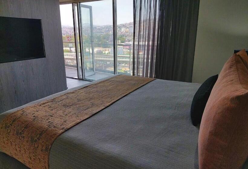 هتل Real Inn Perinorte