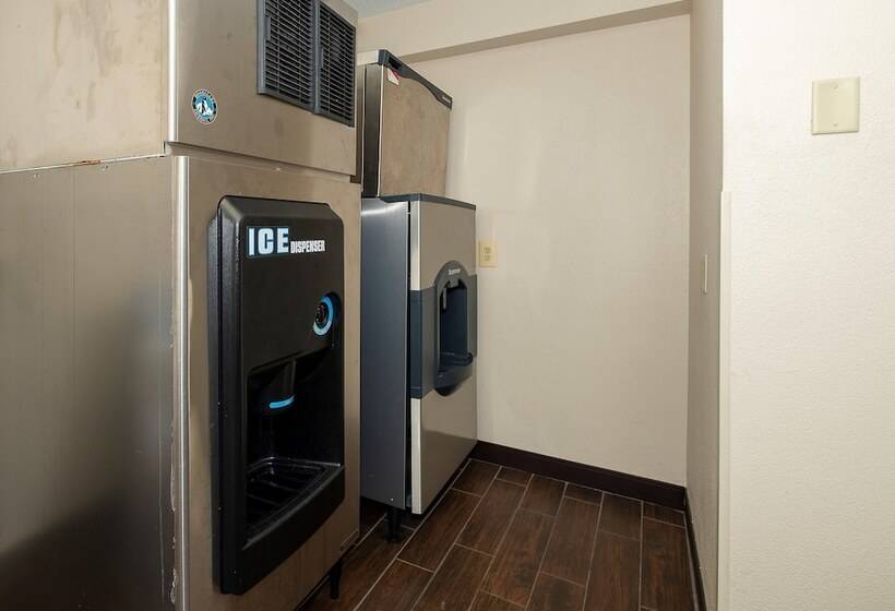 فندق Red Roof Inn Mt Laurel