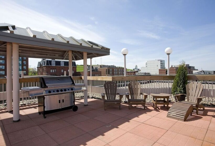 هتل Residence Inn By Marriott Halifax Downtown