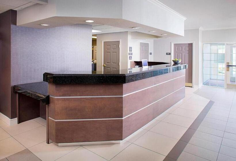 בית מלון כפרי Residence Inn Dallas Park Central