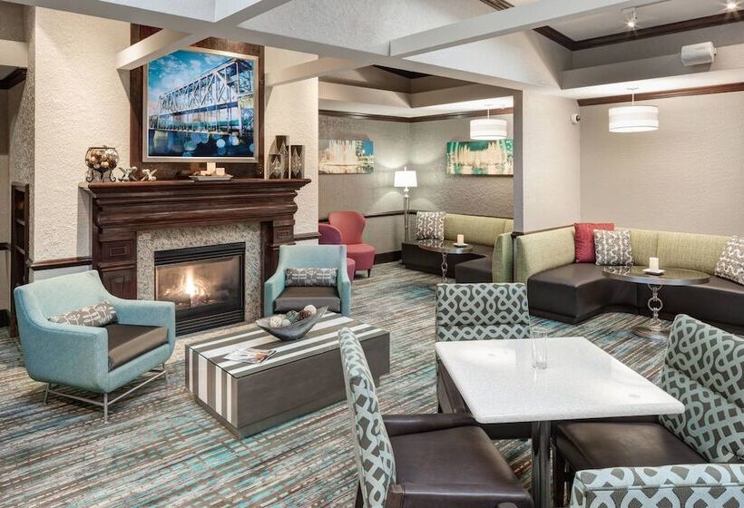 فندق Residence Inn Kansas City Country Club Plaza