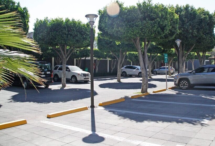 ホテル Riazor Aeropuerto