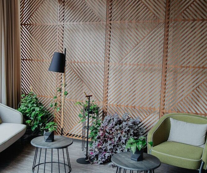 ホテル Riazor Aeropuerto