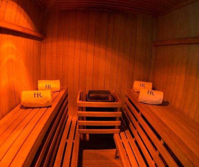 ホテル Riazor Aeropuerto