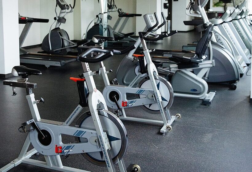 ホテル Riazor Aeropuerto