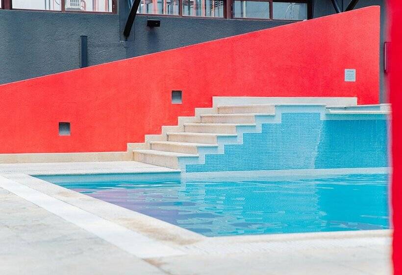 ホテル Riazor Aeropuerto