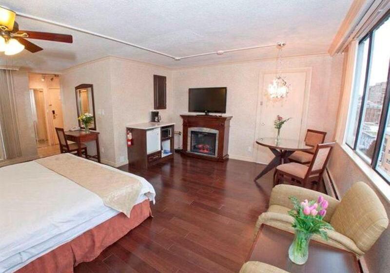 Отель Divya Sutra Suites On Robson Downtown Vancouver