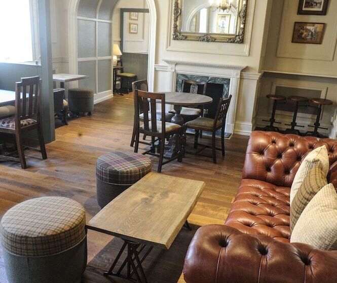 Отель Rutland Arms