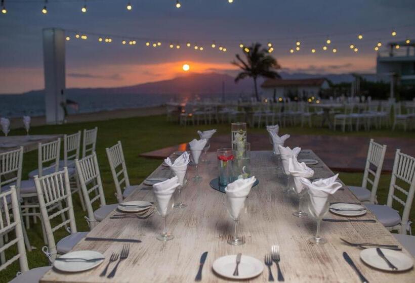 בית מלון כפרי Samba Vallarta All Inclusive