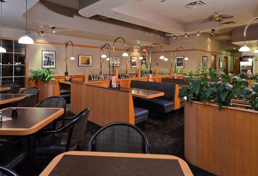 Sandman Hotel Grande Prairie