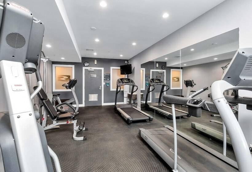 Sandman Hotel Grande Prairie