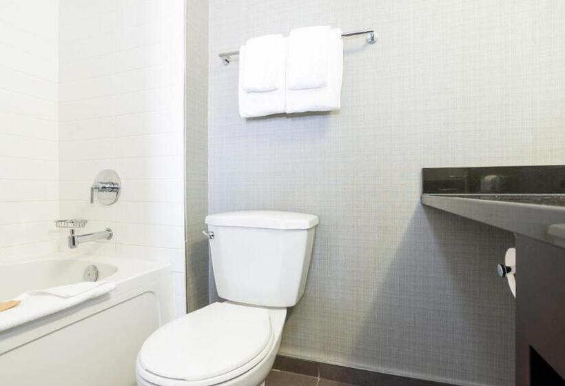 Sandman Hotel Red Deer