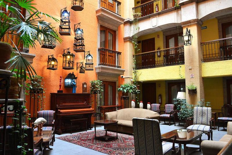 Отель Santiago De Compostela  Guadalajara Centro Historico